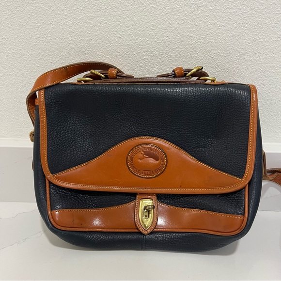 Vintage Dooney & Bourke Leather Crossbody Bag Navy Brown Pebbled Strap - Picture 2 of 13